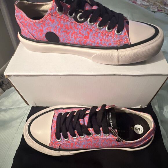 Men’s Article No / Number Pink Noise Low Tops sz5 w/dust bag - Picture 4 of 8